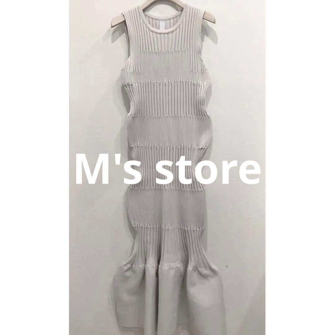 稀少　CFCL FLUTED SLEEVELESS MERMAID DRESS