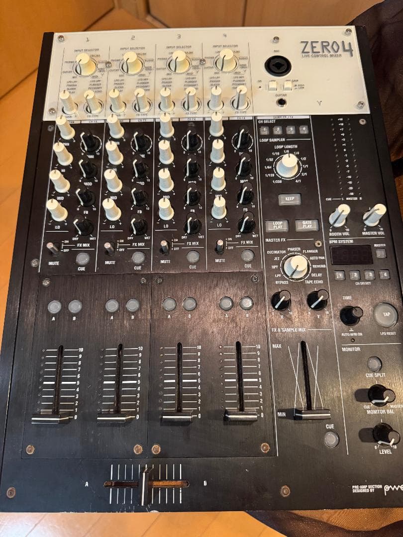 ※ジャンク※ KORG ZERO4 DJミキサー[傷/汚れ有り]