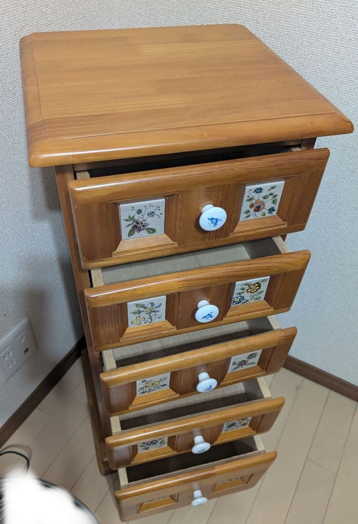 ガラス細工 木製多段チェスト 洋箪笥（送料込）