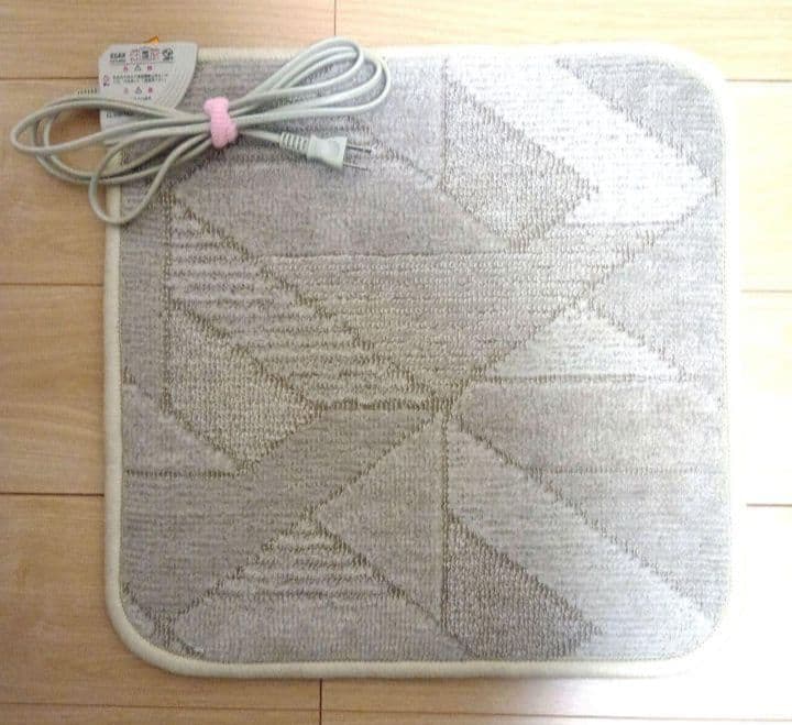 中古美品 2枚セット 1人用ホットカーペット 電気座布団 正方形