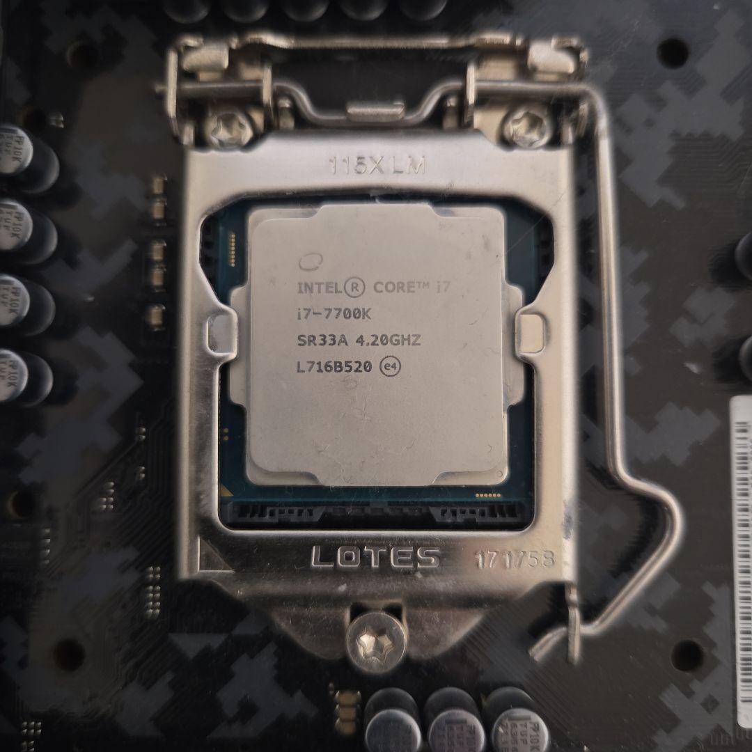 ASUS Z270 マザーボード+Intel i7-7700K