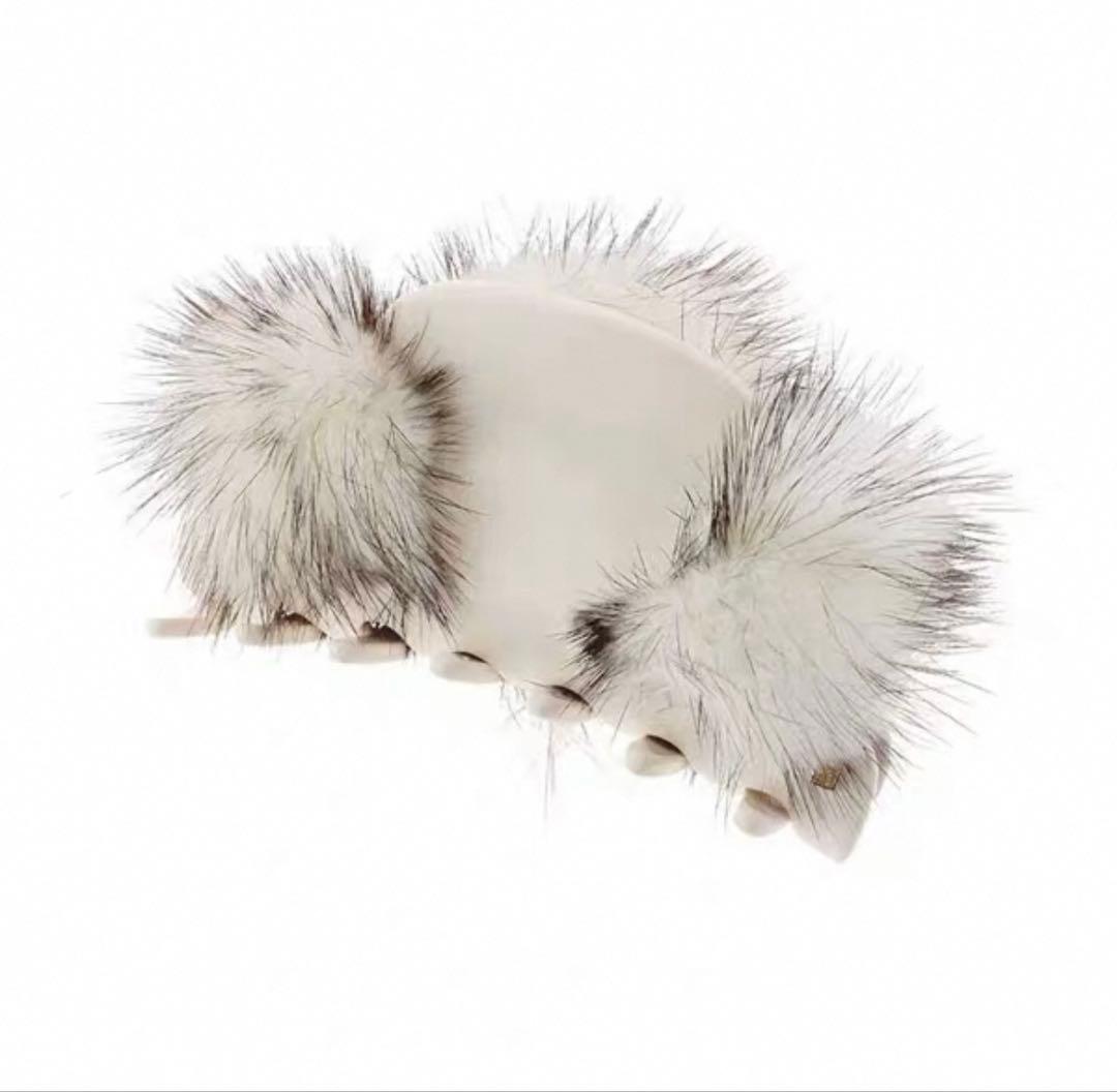 新品　Alexandre de paris ミンクファー ヘアクリップ