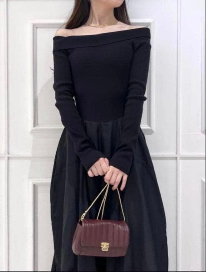 【美品✨】 SNIDEL Sustainableオフショルドッキングワンピース