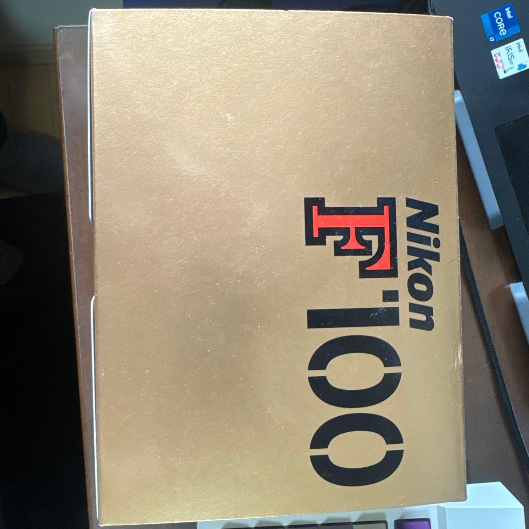 Nikon F100 フィルム一眼レフカメラ本体