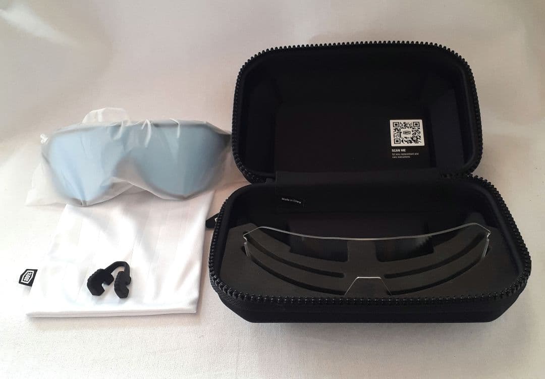 100% S2 ブラックホログラフィック ワンハンドレッド サングラス