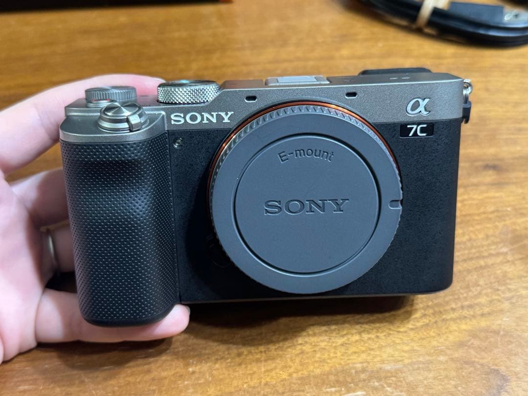 美品 SONY α7C ミラーレス一眼 本体 シャッター回数3136回