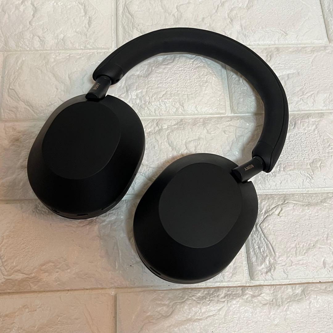 SONY WH-1000XM5 ワイヤレスヘッドホン ブラック　本体　ソニー