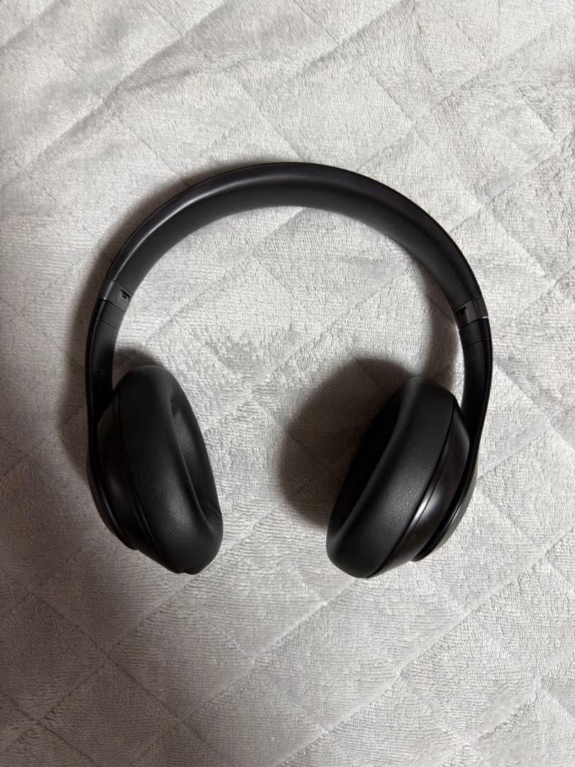 Beats studio pro ワイヤレスヘッドホン　ブラック