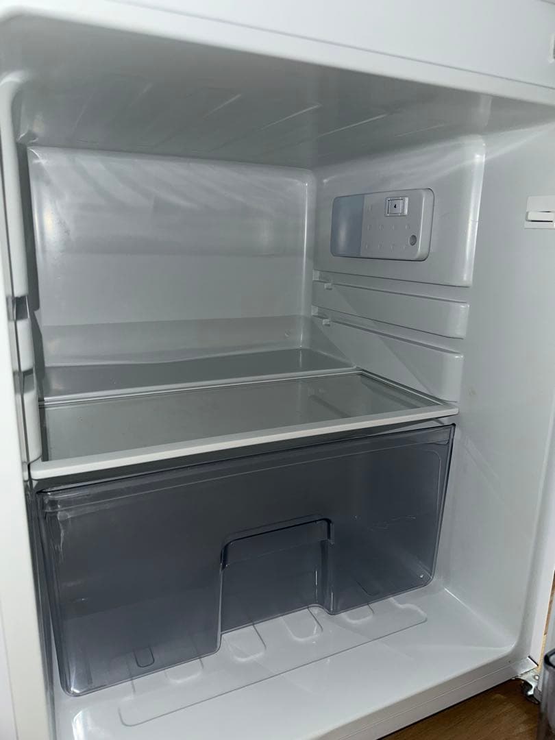 冷蔵庫　冷蔵冷凍　一人暮らし用（送料込み）