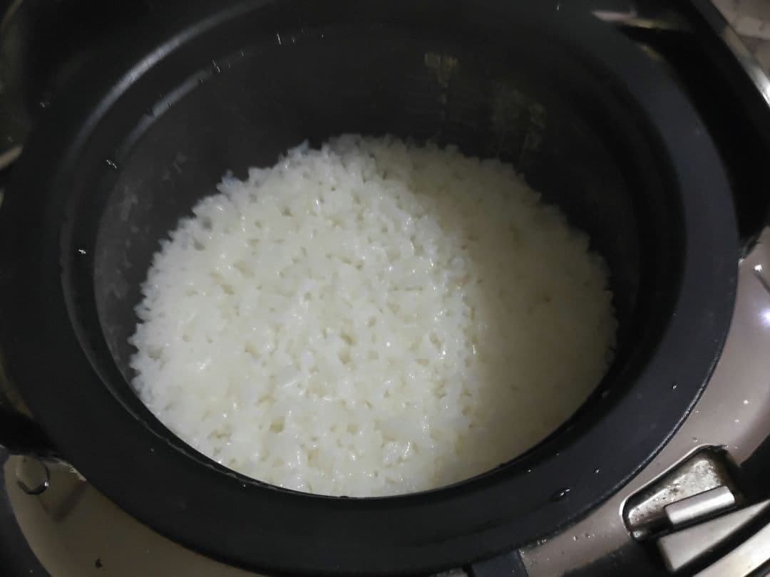 ■TIGERご泡火炊き■家電グランプリ総受賞■多段階圧力IH土鍋炊飯器■匿名配送