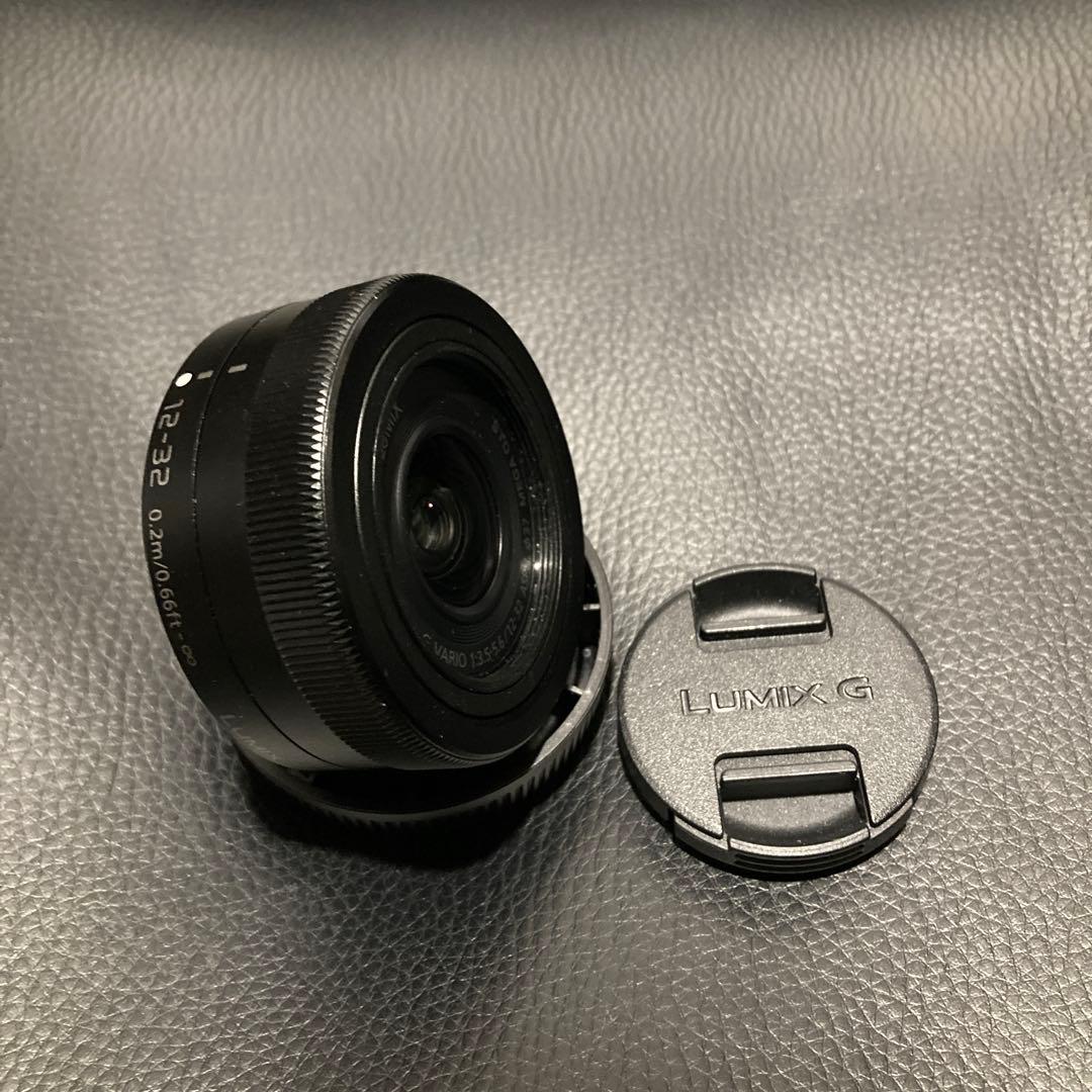 LUMIX 12-32mm F3.5-5.6 O.I.S. 黒