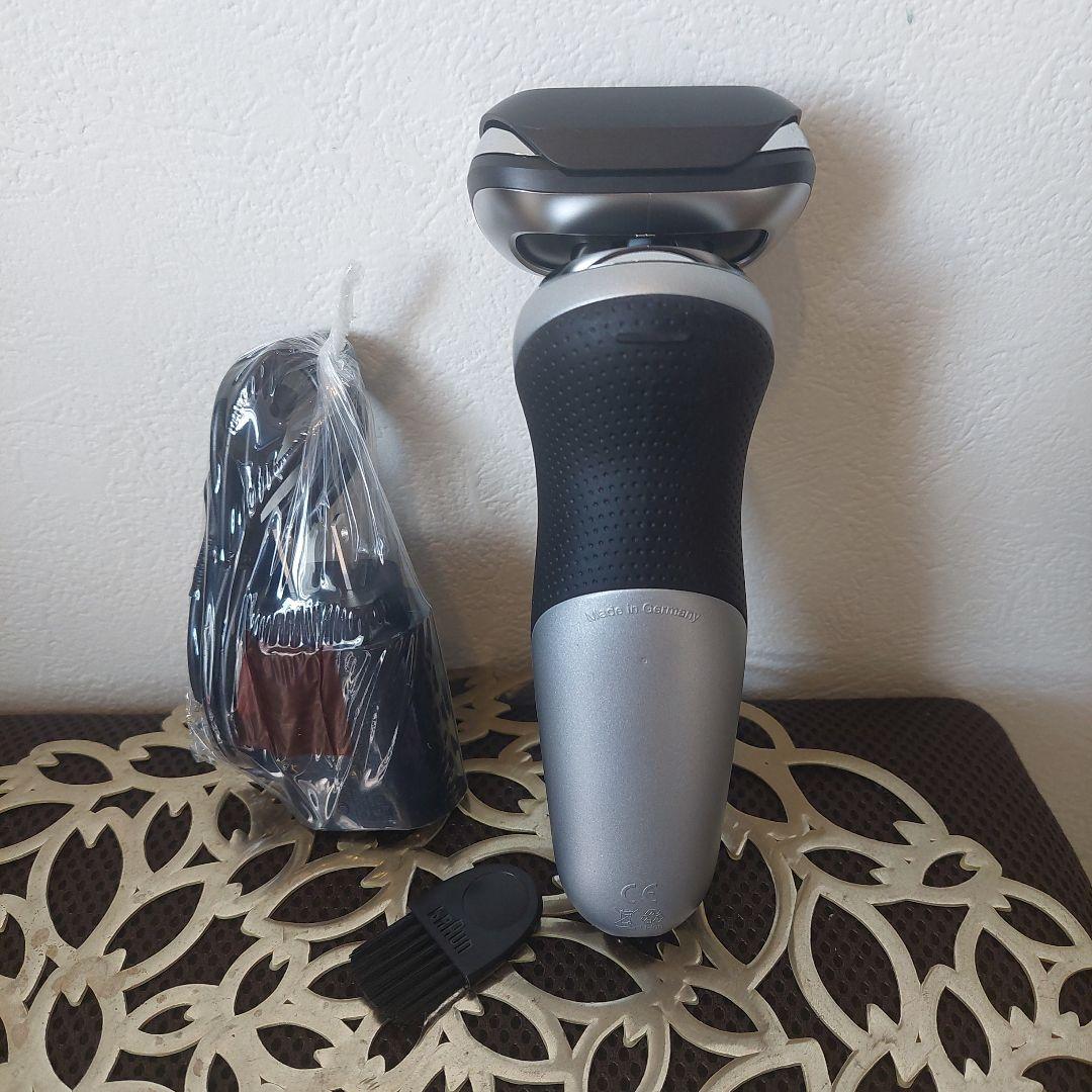 新品ブラウン シリーズ7 70-S7000cc シェーバー シルバー 充電器付