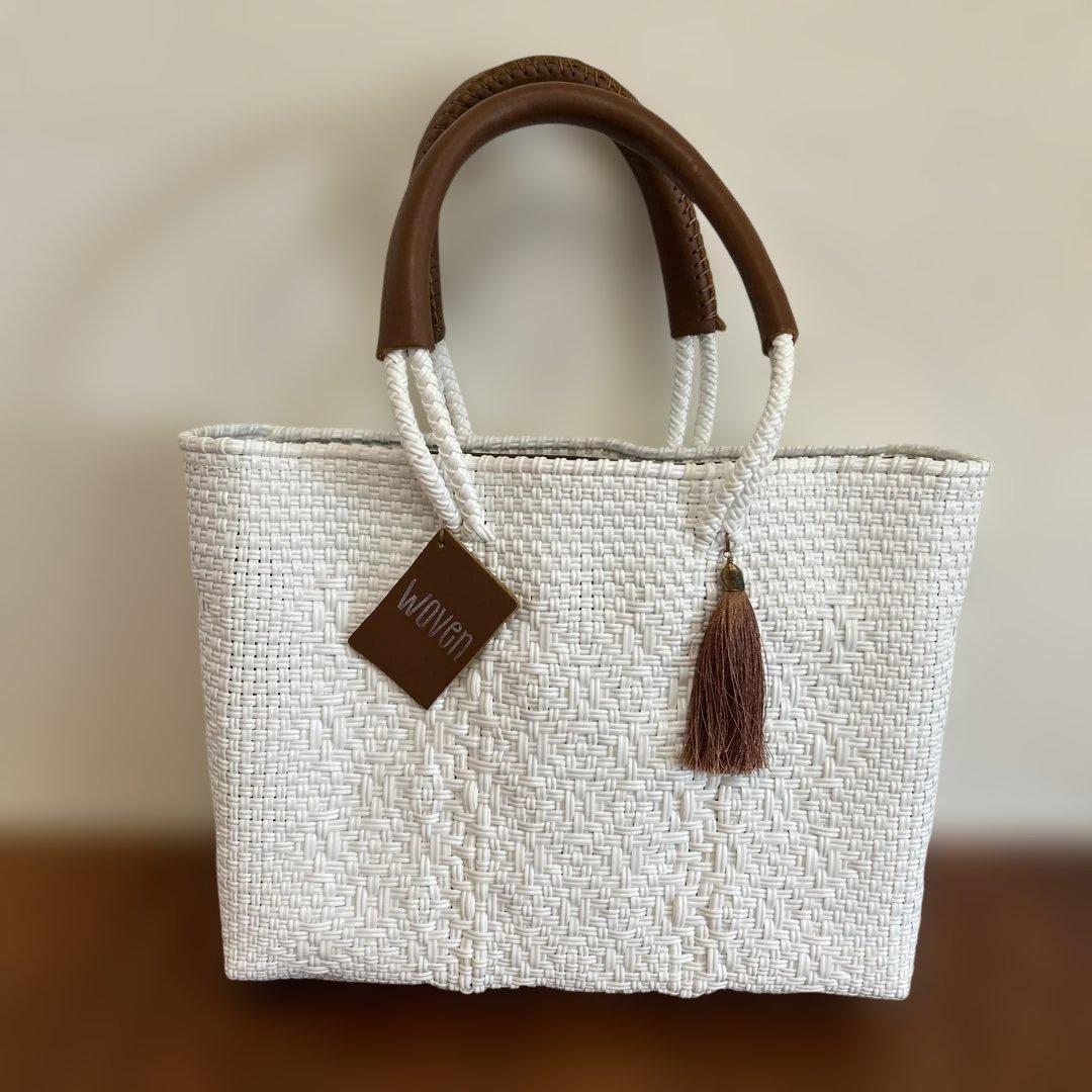 美品　Woven かごバッグ メルカドバッグ　ホワイト