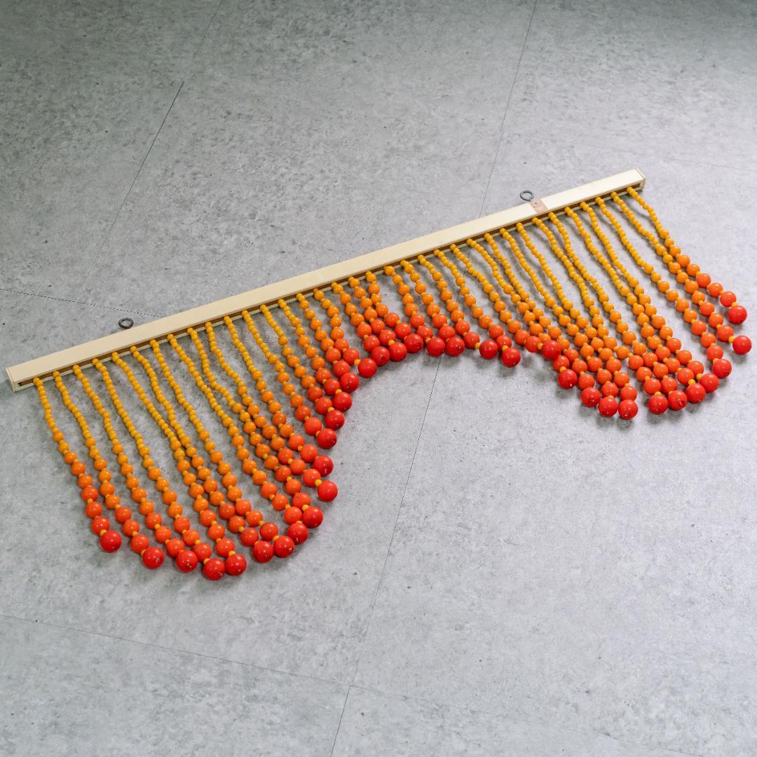 【＠KM】珠暖簾 のれん　ビーズカーテン　オレンジ　グラデーション