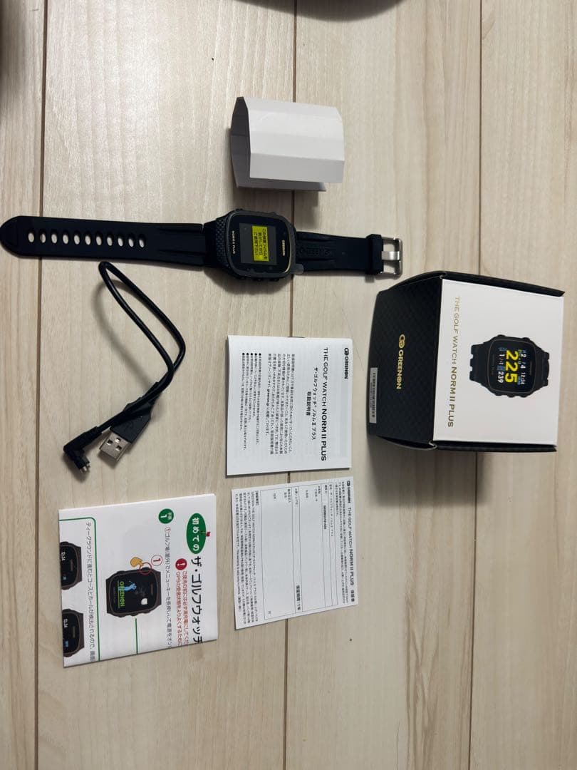 【美品】2ラウンドのみ使用 GREENONゴルフウォッチNORM II PLUS