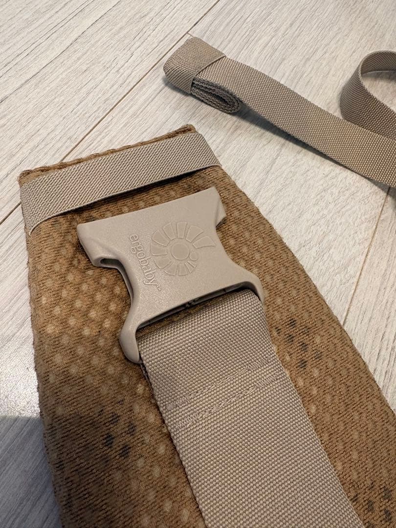 ergobaby Omni breeze抱っこ紐 ベージュ