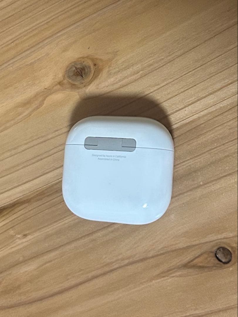 ね*う様 airpods 第4世代　ノイズキャンセリング機能搭