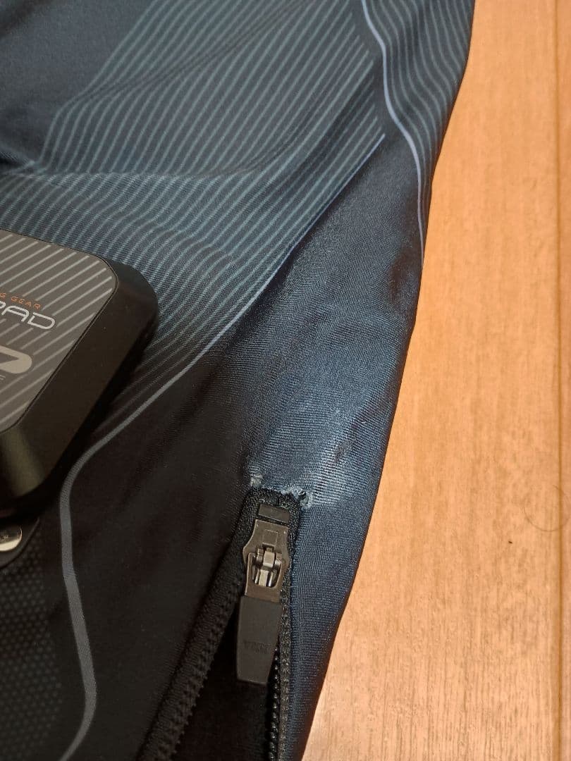 ゆ*じ様 SIXPAD シックスパッド パワースーツライト ヒップ＆レッグコント