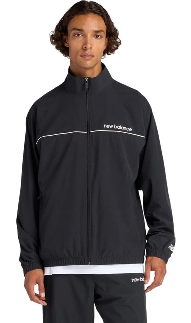 new balance ナイロンセットアップ　ウーブントラックジャケット