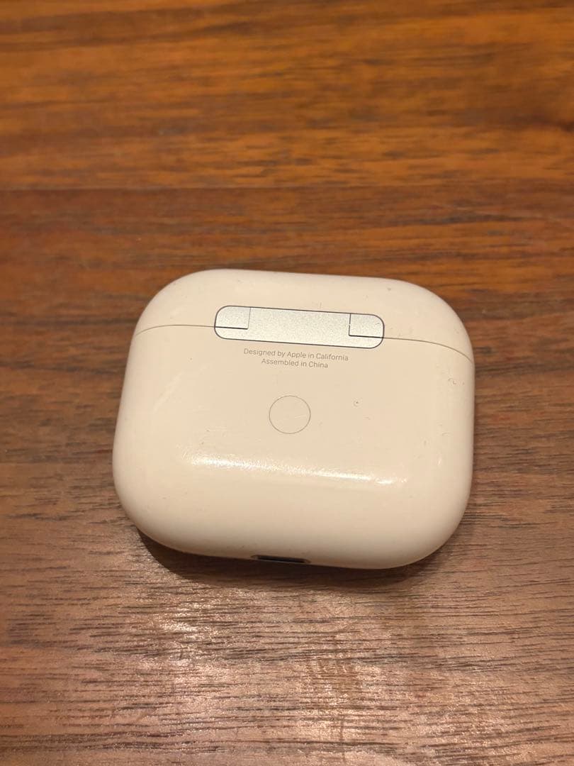 AirPods第3世代　Lightning版