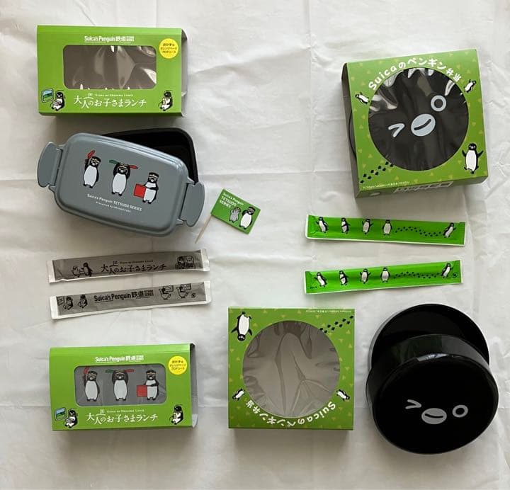 Suicaのペンギン　お弁当箱&おむすび　セット