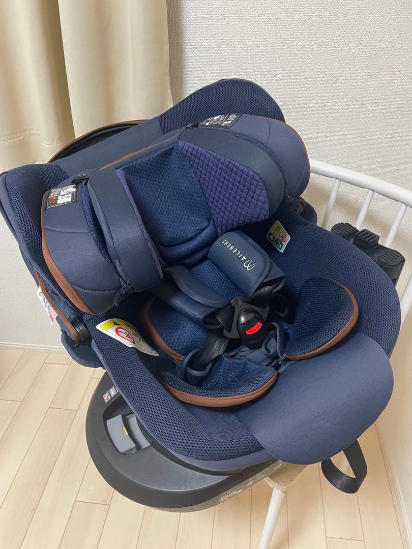 エールべべ　チャイルドシート　クルットRウィ