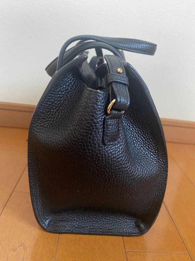 Ferragamo フェラガモ バッグ　21-F478 AMY 黒