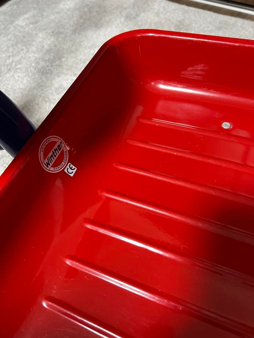 ボーネルンド　三輪車　Winther 荷台付き　屋内使用