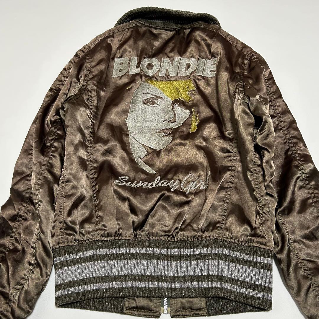 ヒステリックグラマー 中綿ブルゾン スカジャン カーキ バック刺繍