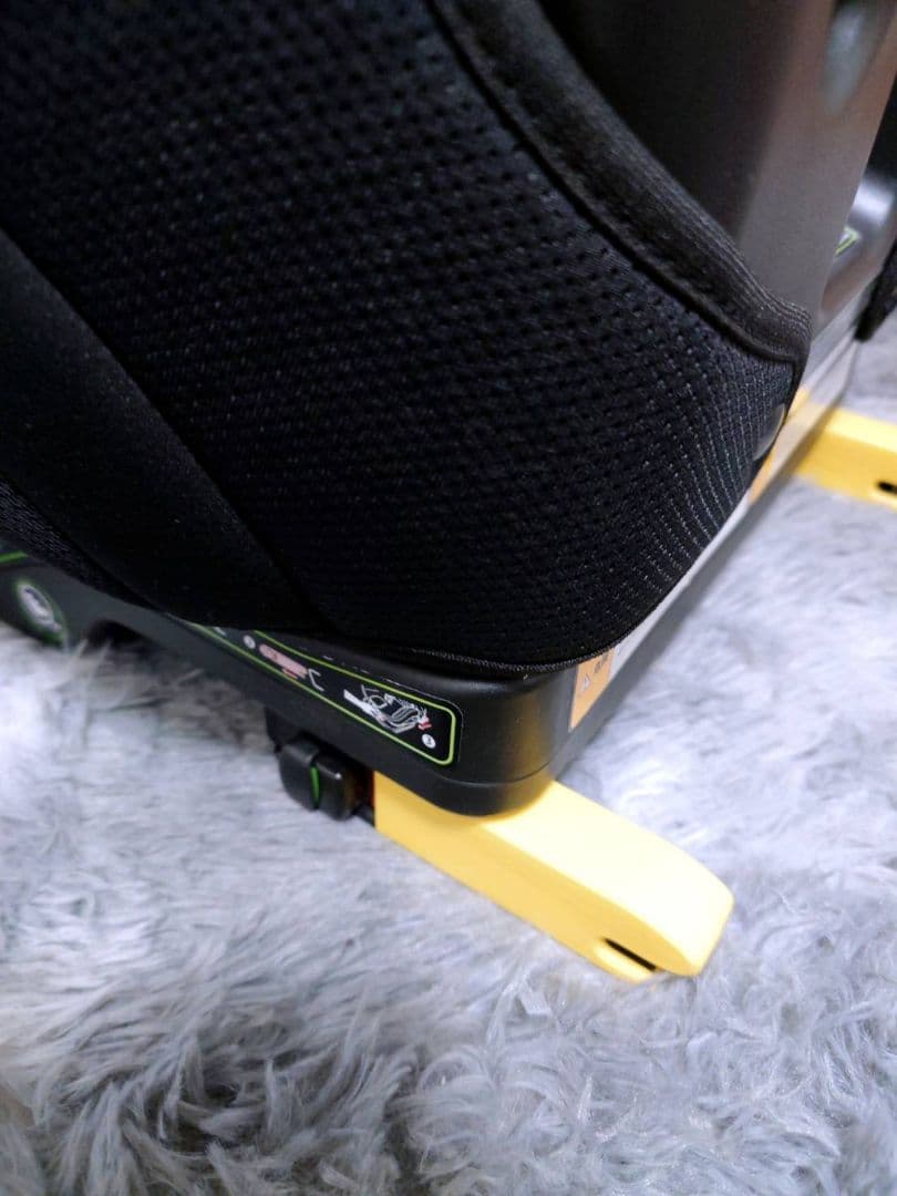 【美品】 アップリカ チャイルドシート formfit ISOFIX