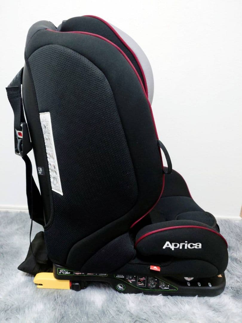 【美品】 アップリカ チャイルドシート formfit ISOFIX