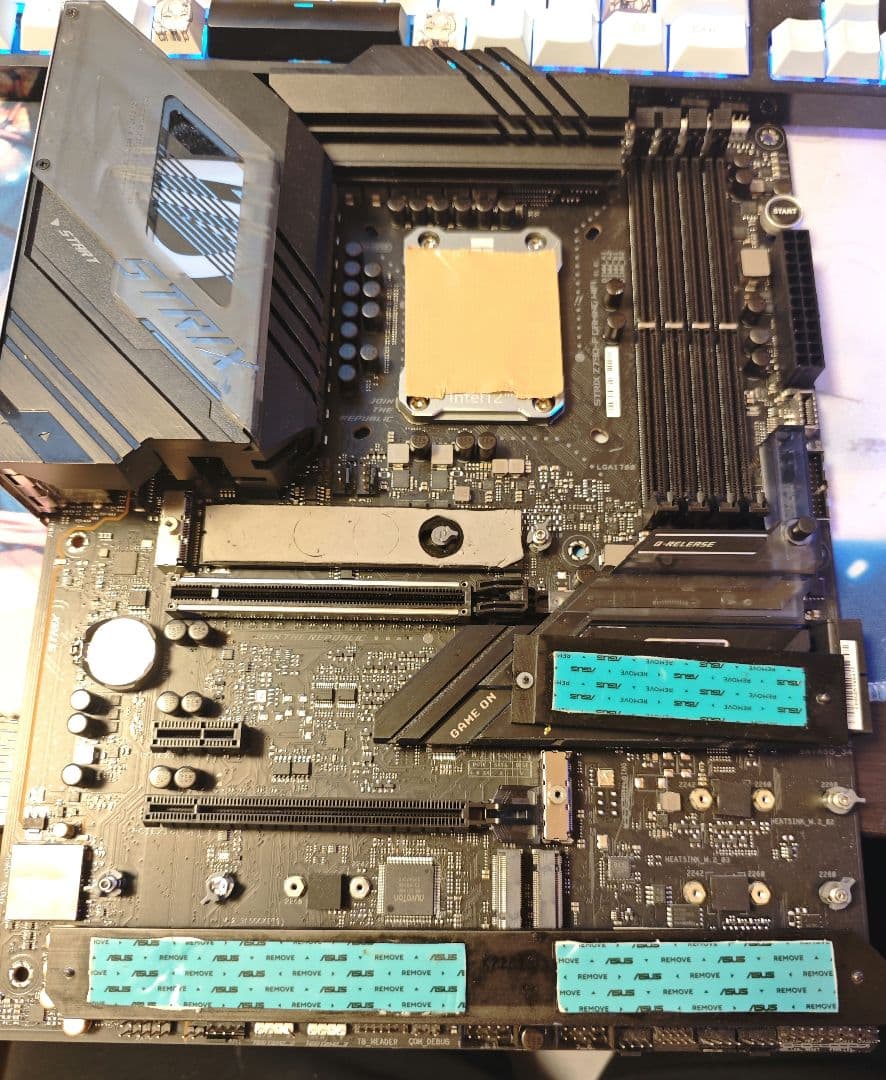 マザーボード Asus rog z790 gaming wifi