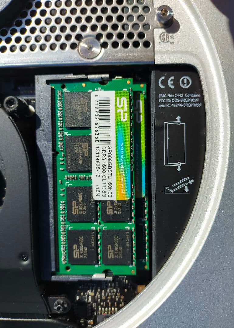 【メルカリ便】Mac mini (Mid 2011)