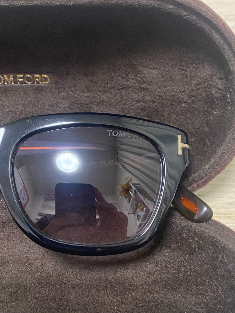 TOM FORD サングラス ブラック