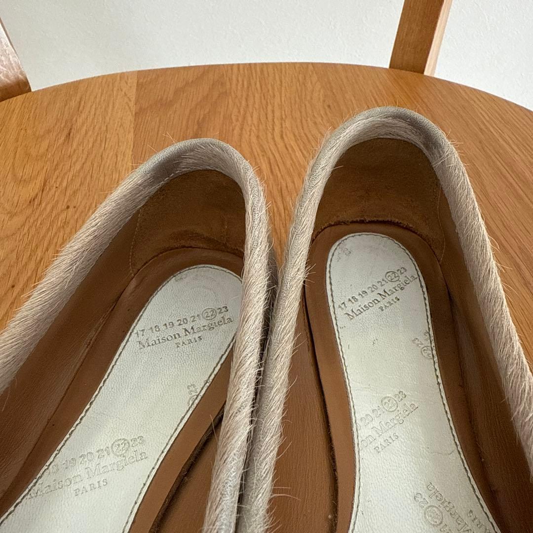 マルジェラ ベージュフラットシューズ タビ足袋36.5(24.5)