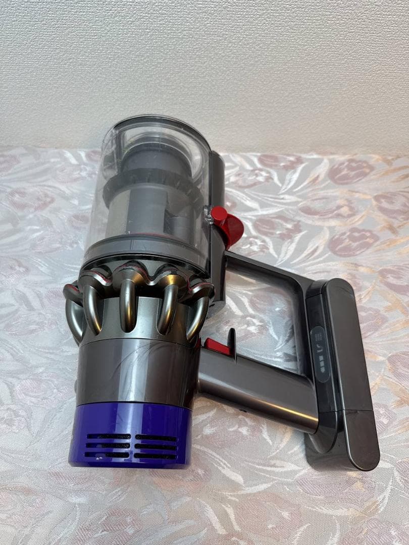 【分解洗浄済】328-ダイソン dyson v10 sv12 掃除機 作動品