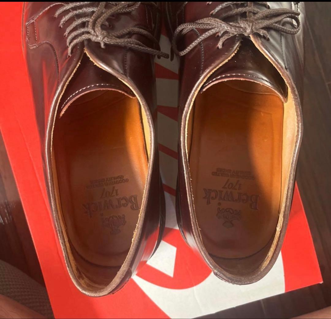 Berwick プレーントゥ