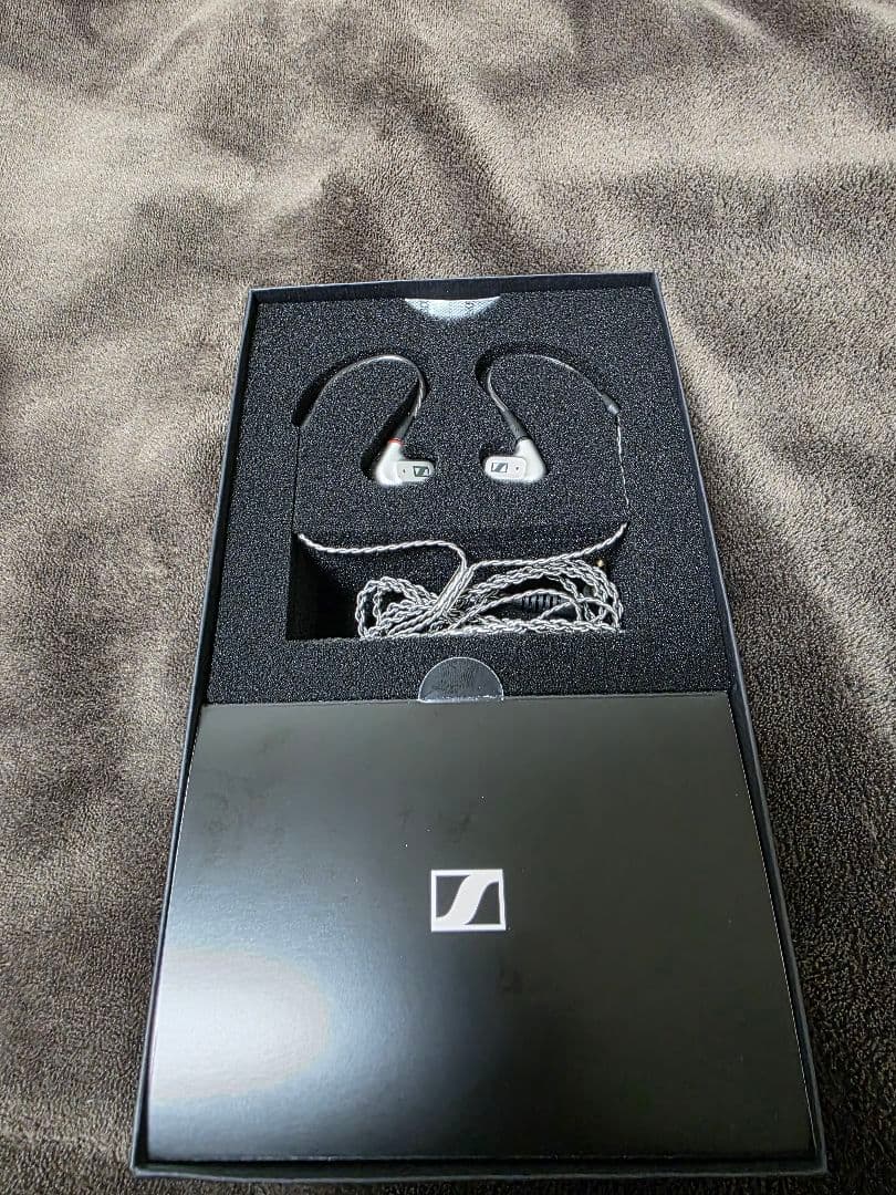 イヤホン Sennheiser IE200