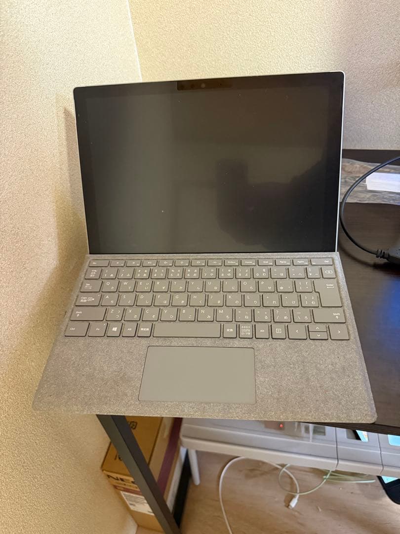 Windowsタブレット本体 Microsoft Surface Pro5 8GB