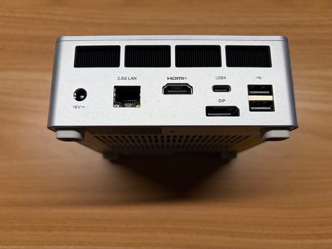 MINISFORUM UM870 Slim 32GBメモリ/ Win11 Pro