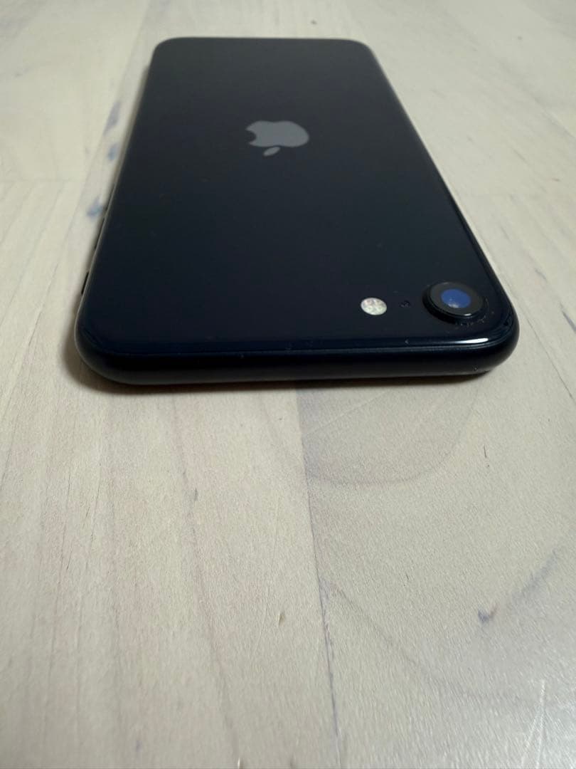 ⭐︎SIMフリー iPhoneSE 第3世代 128GB