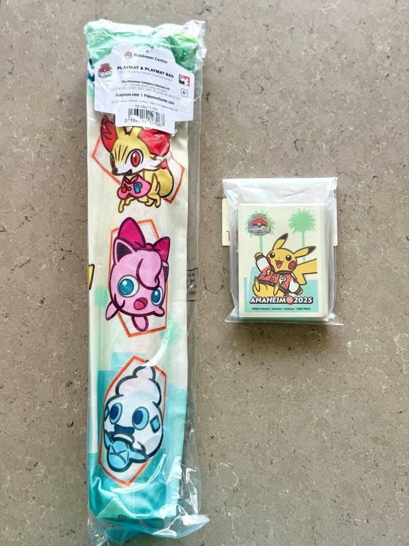【WCS2025 ポケモンカード アナハイム】ピカチュウ プレイマット&スリーブ