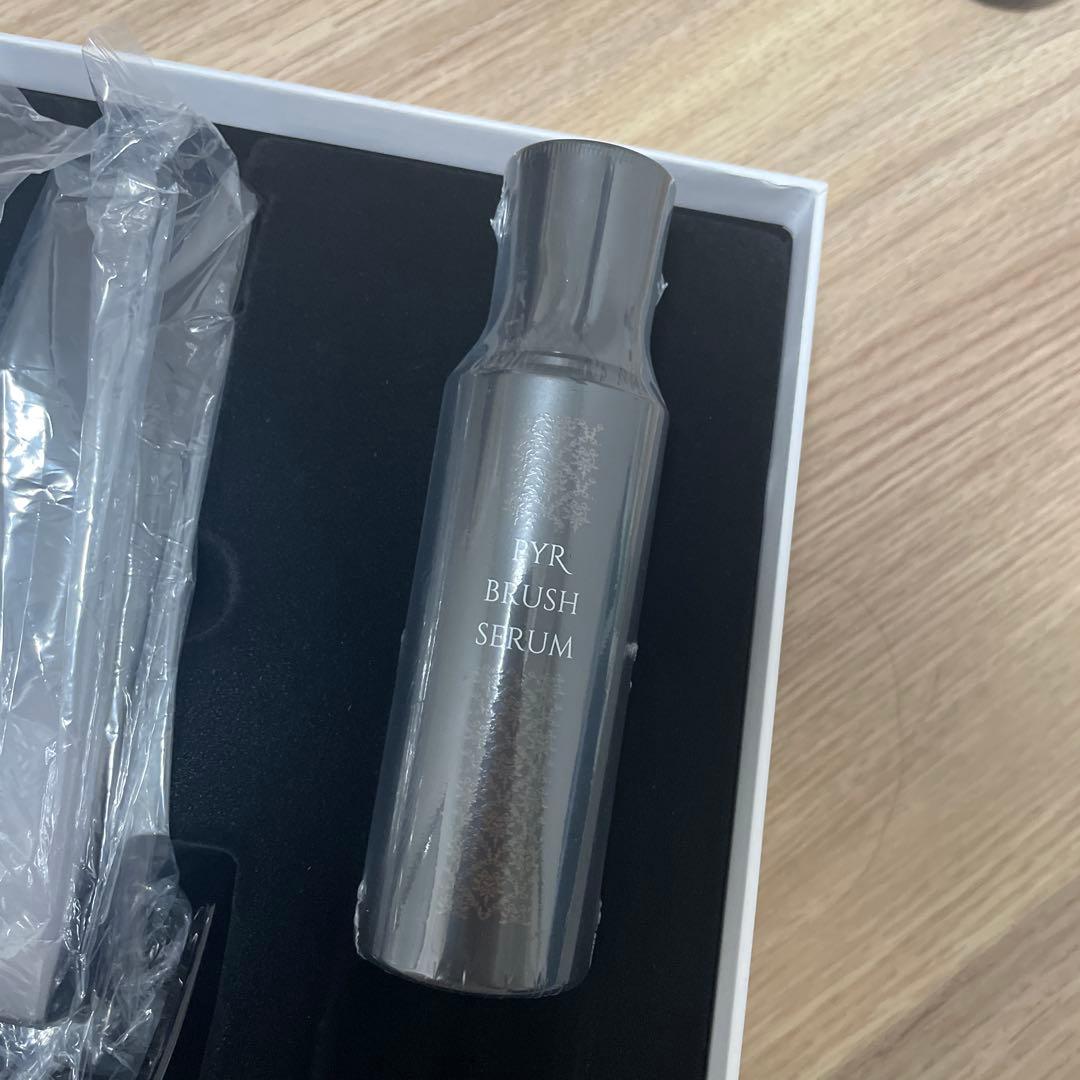 値下げ・新品■PYR-BRUSH パイラブラッシュ（パイラブラッシュセラム付き）