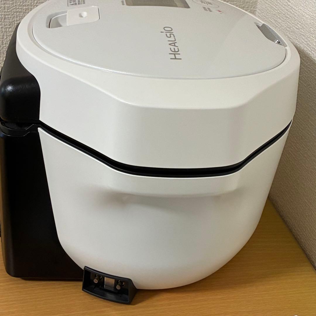 美品 SHARP ホットクック 1.6 ホワイト KN-HW16G-W