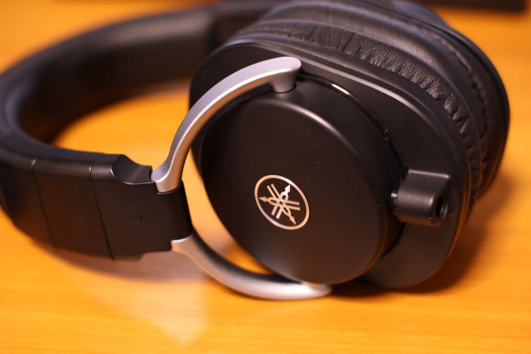 YAMAHA hph-mt8　 ブラック　サービスでリケーブル付き