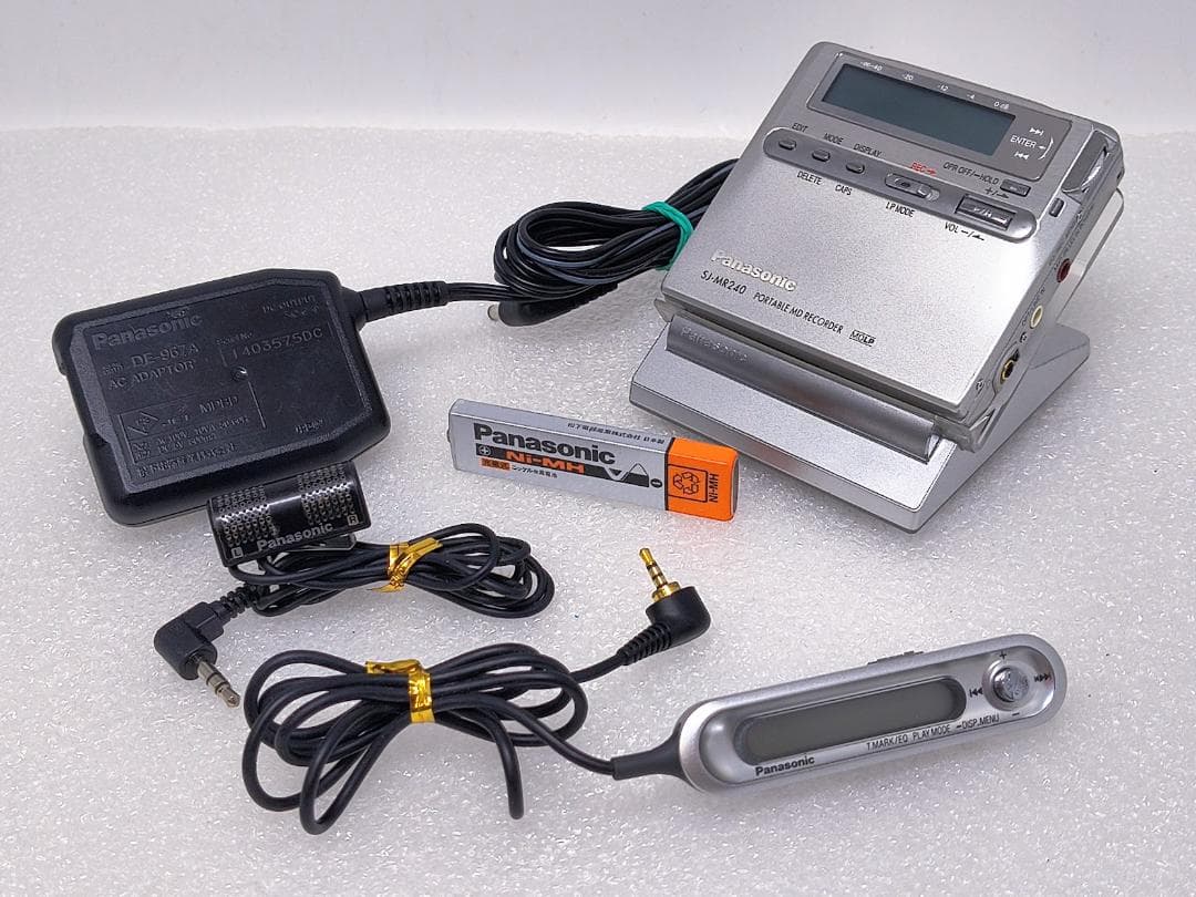 Panasonic 録再ポータブルMDプレーヤー（レコーダー） SJ-MR240