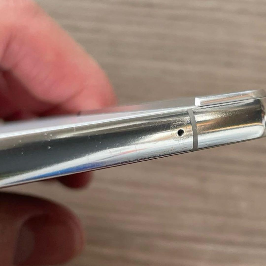 Galaxy S22 SCG13（ファントムホワイト）SIMロックなし