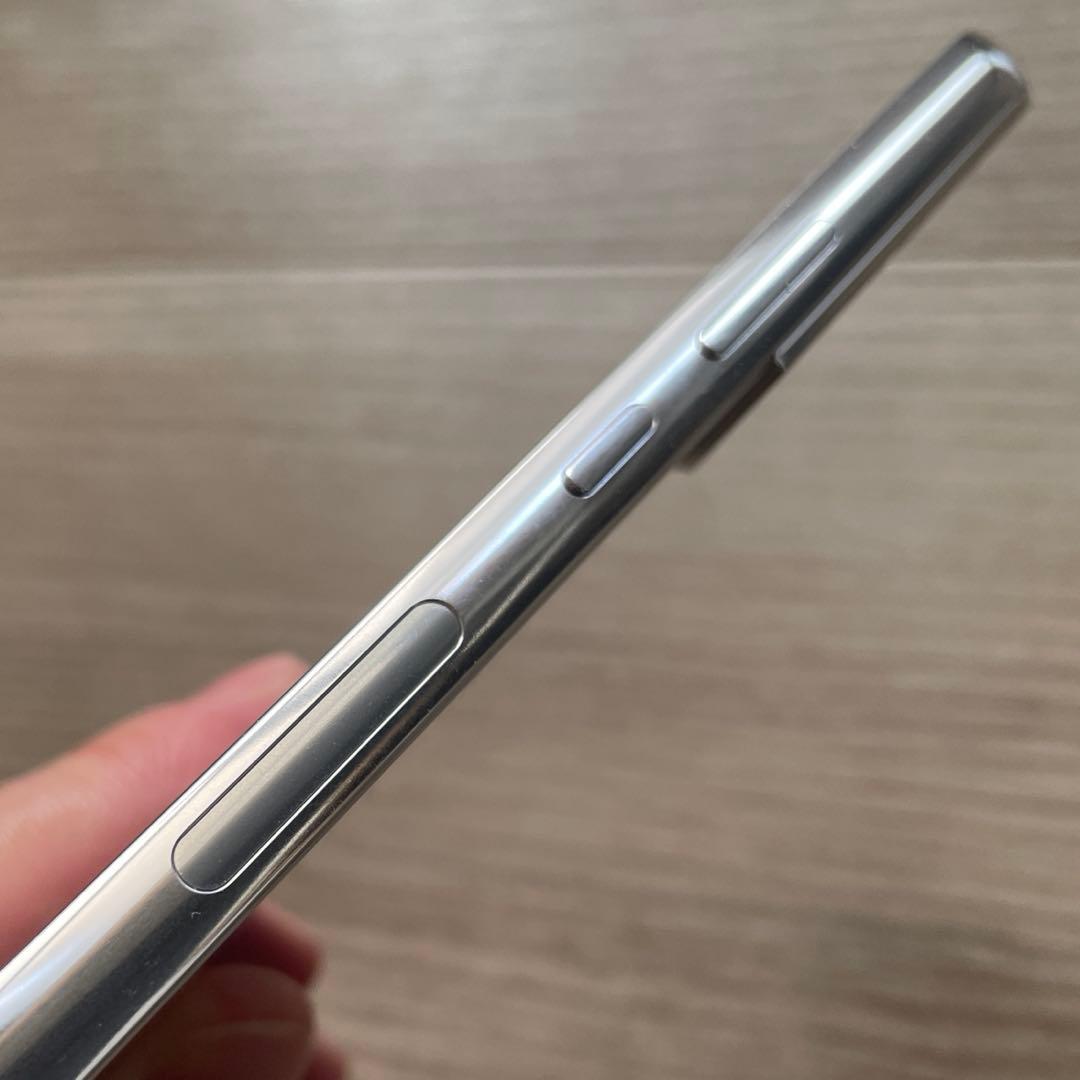 Galaxy S22 SCG13（ファントムホワイト）SIMロックなし