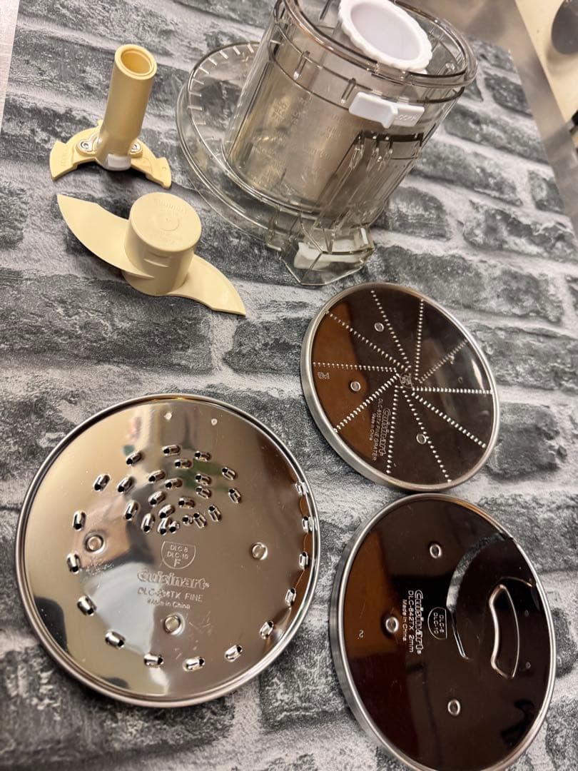 Cuisinart 1.9L タイプ　フードプロセッサー DLC-191