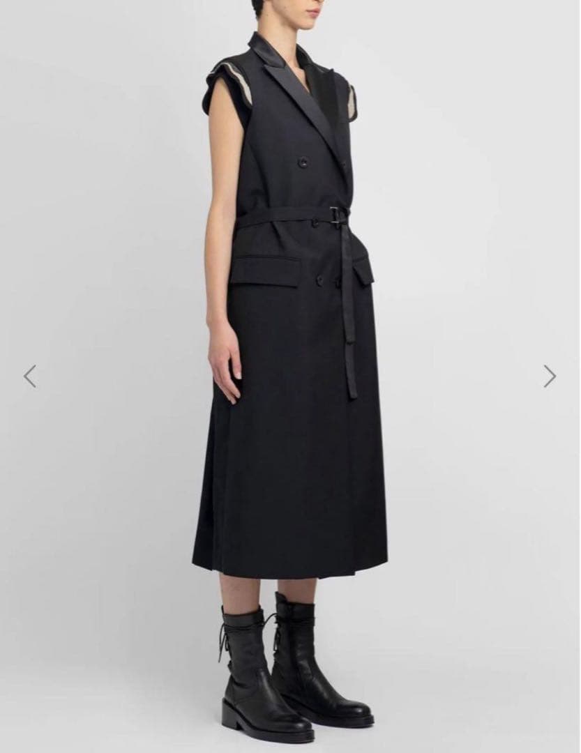 sacai バックプリーツトレンチドレス 定価137,000円